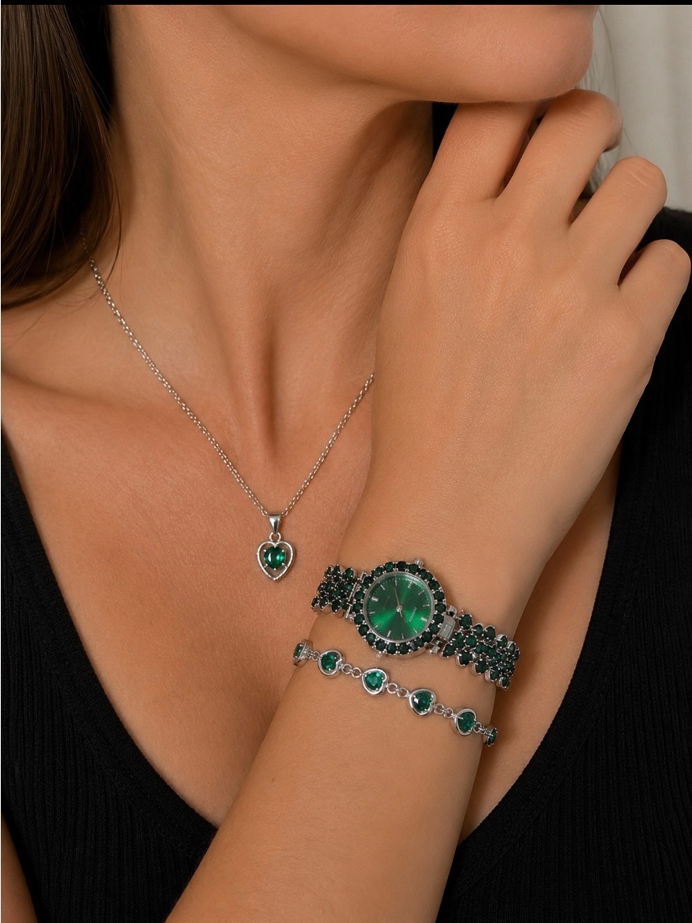 Elegant Green Heart Necklace and Bracelet Set - Women Jewelry
